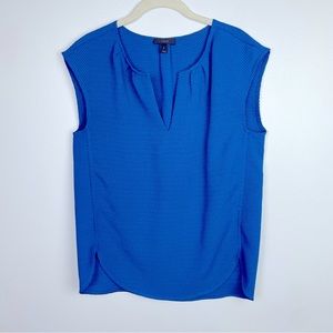 J. Crew Blue Honeycomb Sleeveless Blouse‎